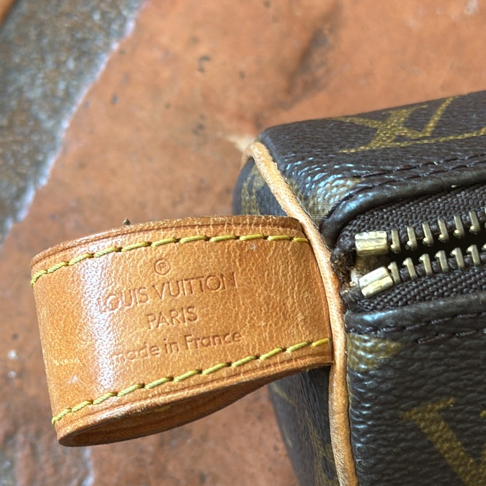 Authentic Louis Vuitton clutch bag - Picture 11 of 11